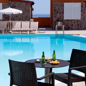 https://resort-tauro.in-canary-islands.com